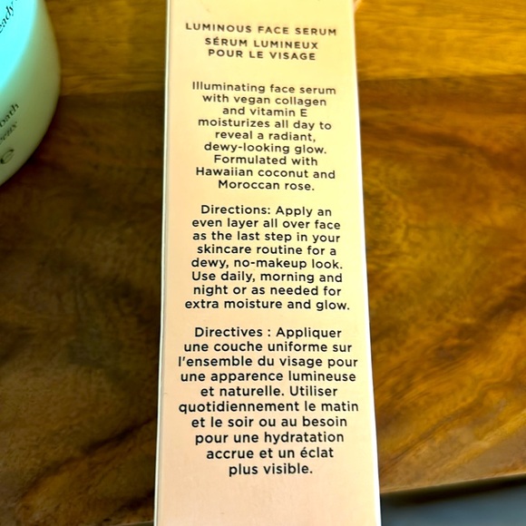 Victoria’s Secret Rose & coconut serum - Picture 2 of 5